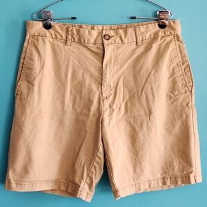 Old Navy Slim Built-in Flex Men's Shorts